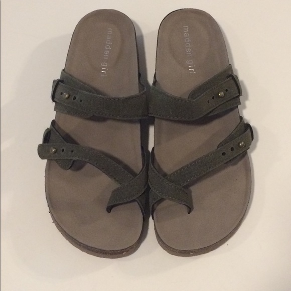 short black flat boots